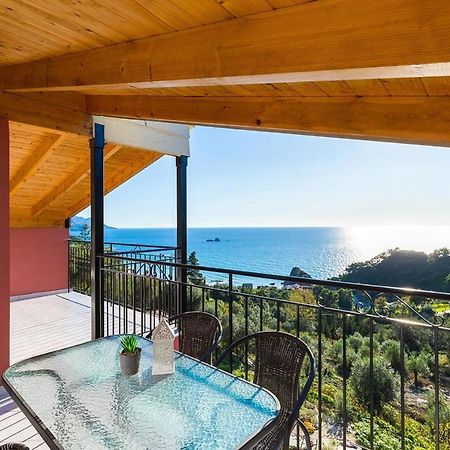 Luxury Loft Apartment With Pool - Pelekas Beach, Corfu Kültér fotó