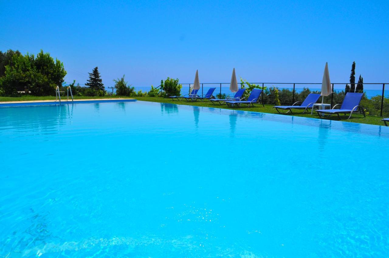 Luxury Loft Apartment With Pool - Pelekas Beach, Corfu Kültér fotó