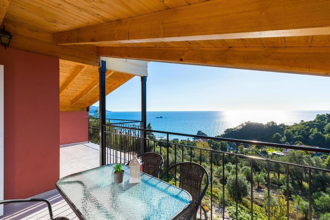 Luxury Loft Apartment With Pool - Pelekas Beach, Corfu Kültér fotó