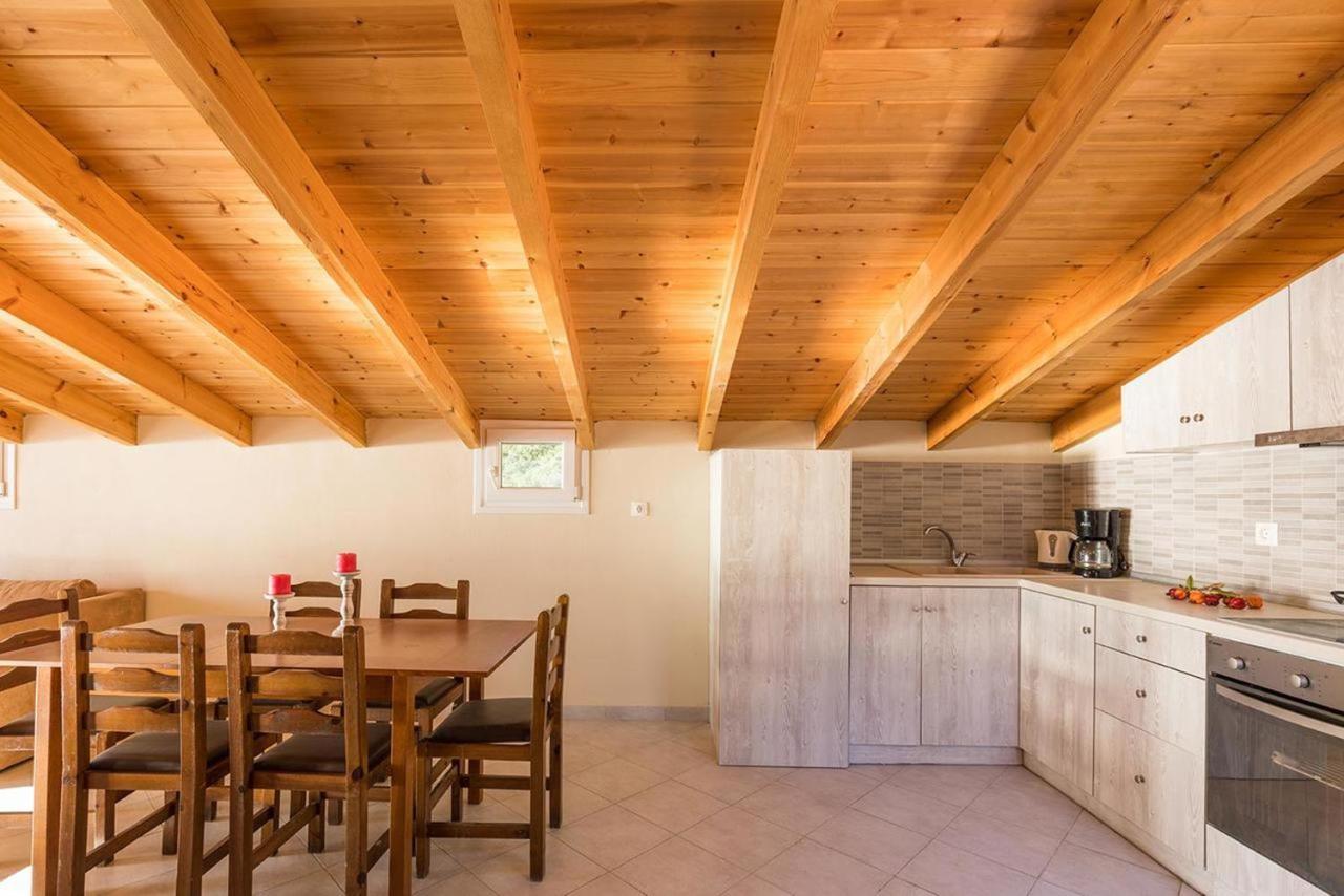 Luxury Loft Apartment With Pool - Pelekas Beach, Corfu Kültér fotó